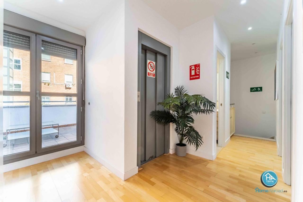 Super Deluxe With Free Parking Center Apartment